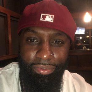 Meet your Posher, Lawrence